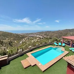 La Casa Roja 6 Huespedes Y Piscina Privada Torrox